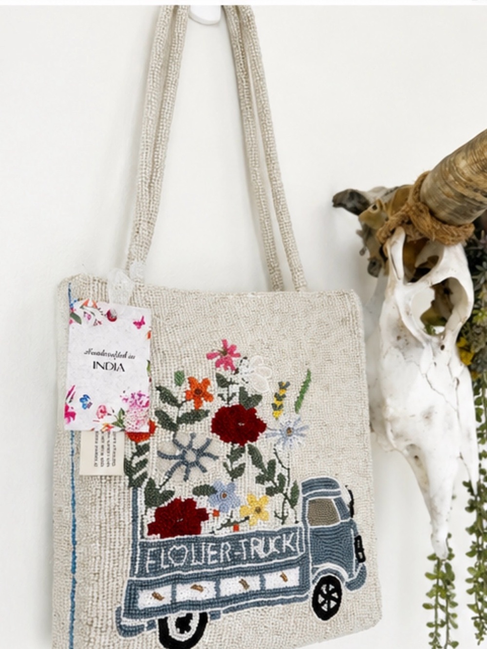 💐 ✧ VIRAL NWT Handcrafted Beaded Flower Truck Sequin Statement Tote ✧ 💐